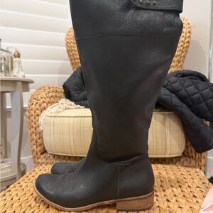 Women’s boots